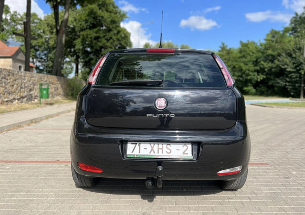 Fiat Punto Evo cena 16900 przebieg: 260000, rok produkcji 2012 z Zwoleń małe 106